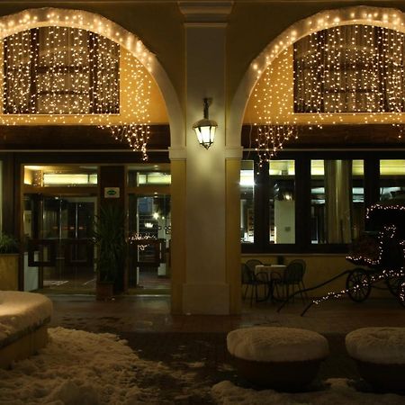 El Rustego Hotell Rubano Exteriör bild