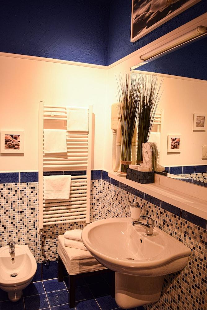 El Rustego Hotell Rubano Exteriör bild