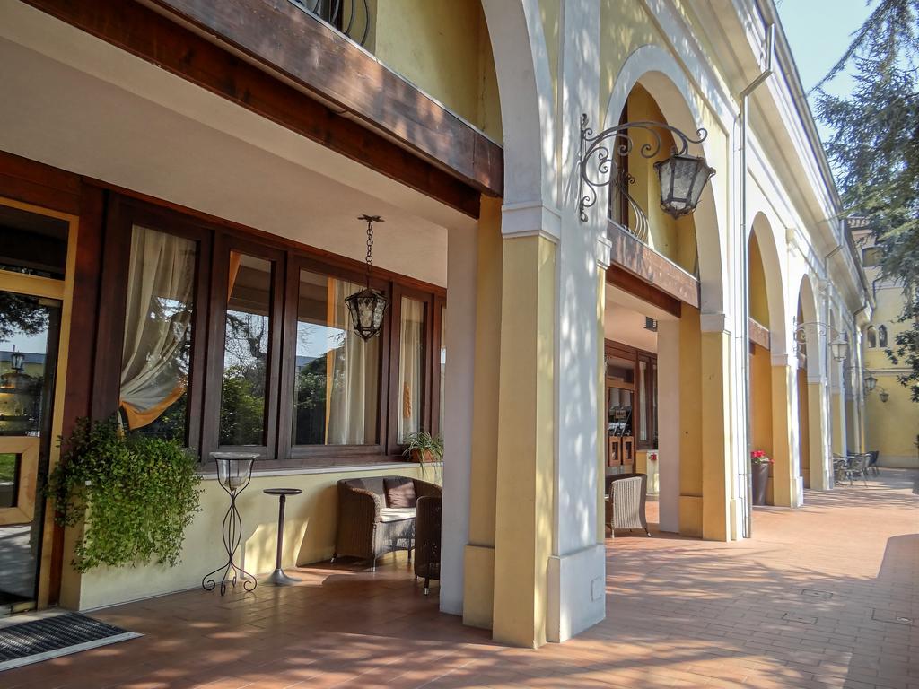 El Rustego Hotell Rubano Exteriör bild