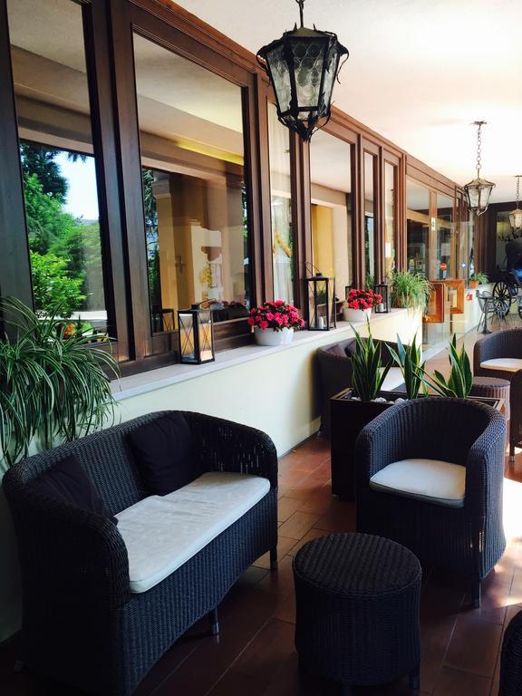 El Rustego Hotell Rubano Exteriör bild