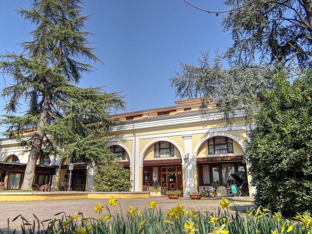 El Rustego Hotell Rubano Exteriör bild