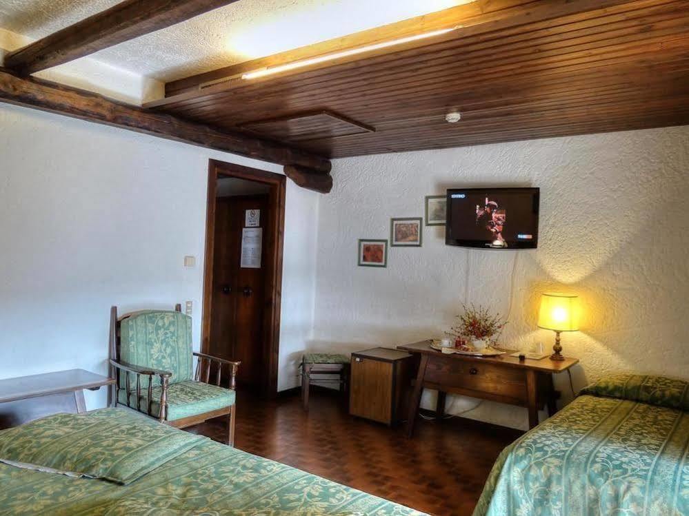 El Rustego Hotell Rubano Exteriör bild