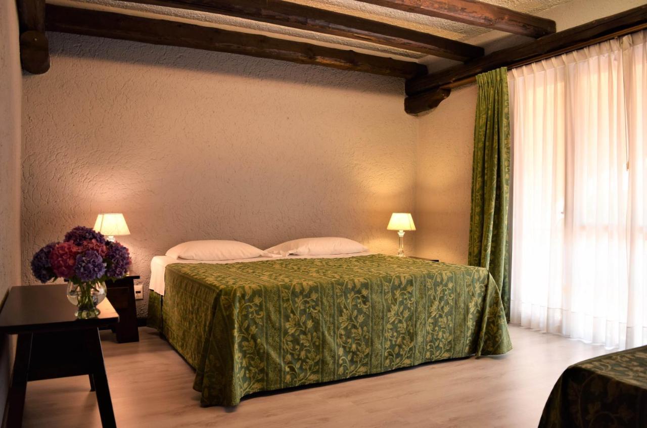 El Rustego Hotell Rubano Exteriör bild